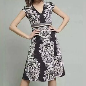 Anthropologie Ett:twa Soiree Midi Dress Size 2 Black Floral Cotton Embro…
